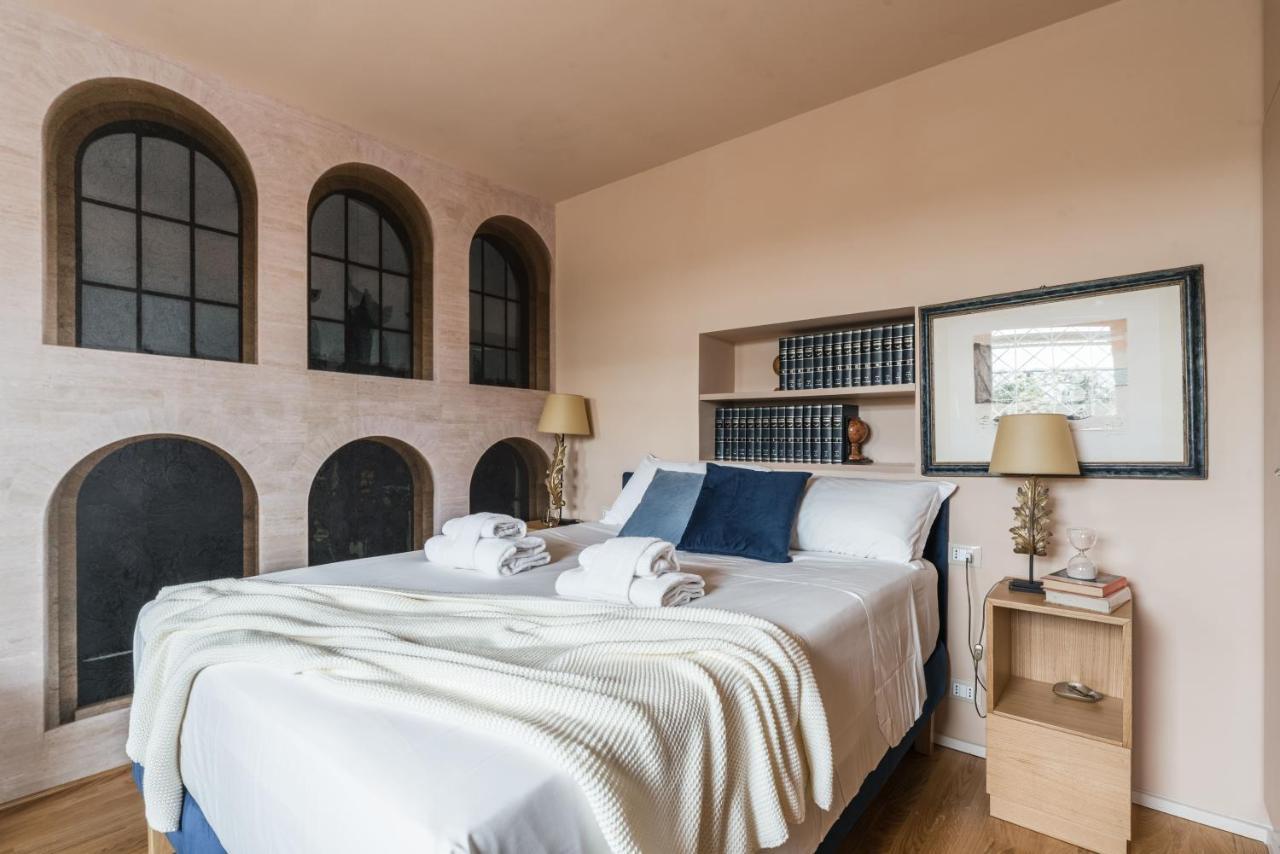 The Best Rent - Spacious Apartment With Terraces With Panoramic View Of Róma Kültér fotó